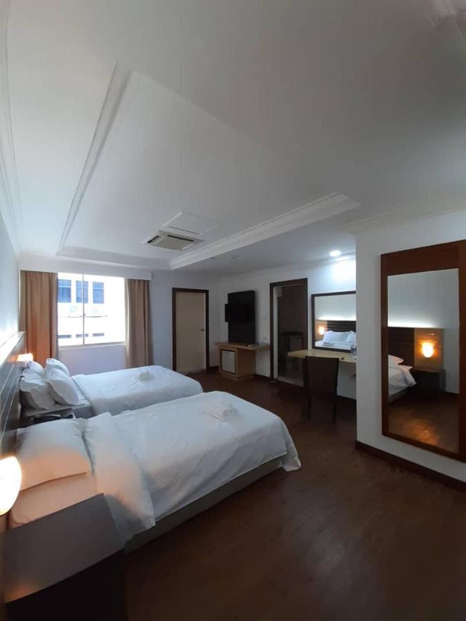 Sara Hotel Лабуан Екстериор снимка